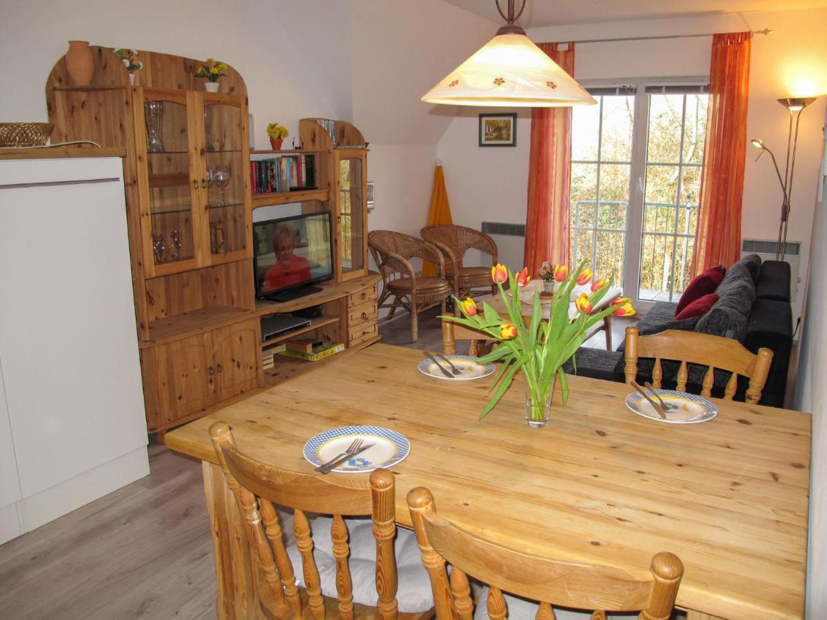 Apartment Gollwitzer Park - Insel Poel-7 By Interhome